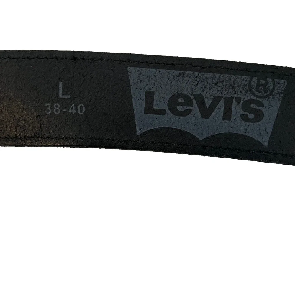 Levi’s Mens Black Leather Belt Large (38–40) Genuine Leather Gunmetal Buckle
